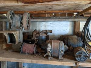 lot 183 image: Assortment of (9) Vintage Motors