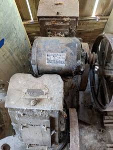 lot 185 image: Vintage Wagner Electric Corp Alternating Current Motor and Unknown Motor