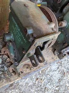 lot 280 image: Vintage Fairbanks-Morse Type C-46 No. 5 Farm Engine