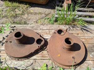 lot 285 image: (2) Vintage Metal Parts