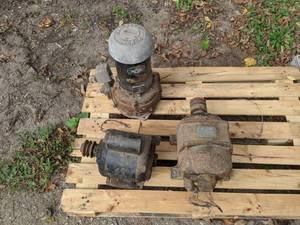 lot 265 image: Vintage Metal Parts by Fairbanks Morse & Co. and More