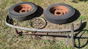 lot 295 image: Vintage Bicycle Rim, (2) 8-19.5 Tubeless Tires, and More