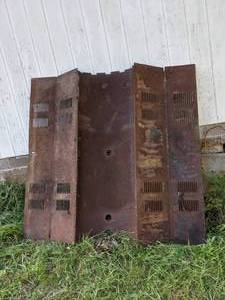 lot 387 image: Vintage Tractor Hood