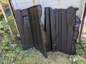 lot 388 image: Lot of 2 Vintage Metal Pieces, Believed to be Dodge Parts