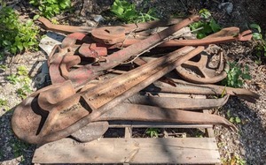 lot 371 image: Vintage Steel Parts Some Marked Acme Fishing Tool Co., Parkersburg, WVA, Alloy Steel