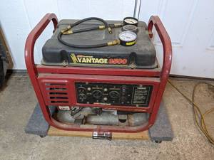 lot 146 image: Coleman Powermate Vantage 3500 Generator