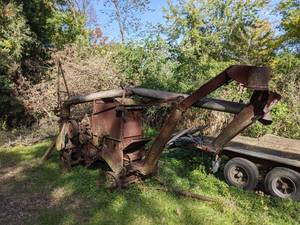 lot 24 image: Vintage Shafer Husker Shredder