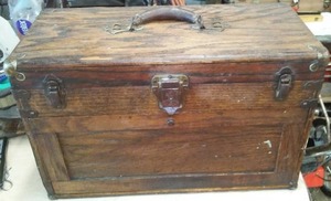 lot 369 image: Vintage Wood Toolbox.