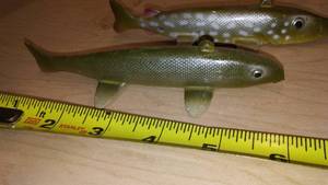 lot 376 image: (2) Fishing Decoy