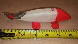 lot 386 image: Fishing Decoy