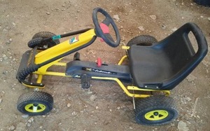 lot 414 image: Kettler Pedal Go Kart.