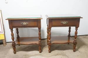 lot 26 image: Pair of wooden Nightstand
