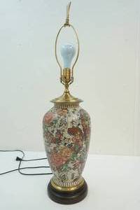 lot 53 image: Floral ceramic lamp