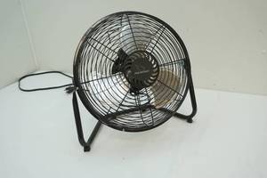 lot 60 image: Polar-Aire fan