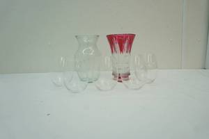 lot 111 image: Variety glassware including lead crystal
