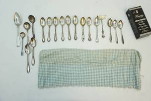 lot 148 image: Collection of Sterling Silver Cutlery and Duster