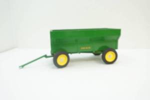 lot 227 image: John Deere toy grain cart