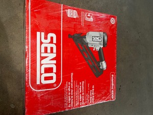 Senco 15-Gauge 2 12 in Angled Finish Nailer
