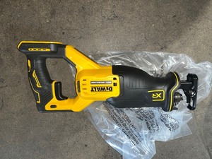 DEWALT 20-Volt MAX XR Cordless Brushless Reciprocating Saw (Tool-Only)