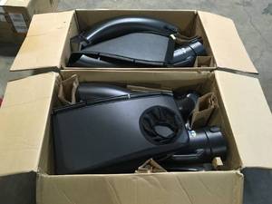 Lot of 2 Assorted RYOBI 30 in. Bagger for RYOBI 48V 30 in. Riding Mowers Customer Returns Seee Terms on Auction