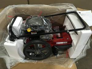 Toro 22 in. 163cc Walk Behind String Mower, Cutting Swath with 4-Cycle Briggs and Stratton Engine Customer Returns See Terms on Auction
