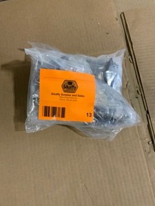 (2) South Main Hardware 3 in. (76 mm) Oil Rubbed Bronze Arch Center-to-Center Handle Drawer Center-to-Center Pull (25-Pack). See Pictures