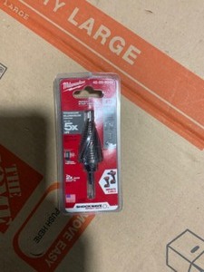 Milwaukee SHOCKWAVE 78 in. - 1-18 in. #9 Impact-Rated Titanium Step Drill Bit (2-Steps) See Pictures