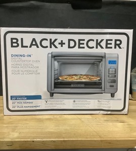 BLACKDECKER 1500 W 6-Slice Stainless Steel Countertop Toaster Oven with Built-in Timer. See Pictures