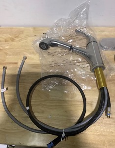 Glacier Bay Market Single-Handle Pull-Out Sprayer Kitchen Faucet in Stainless Steel See Pictures