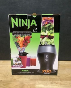 NINJA Fit 16 oz. Black Single Speed Single Serve Personal Blender (QB3001SS) See Pictures