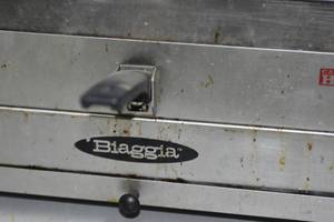 Pizza maker
