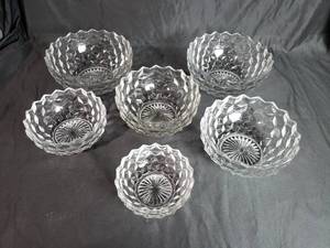 lot 11 image: Fostoria American Bowls