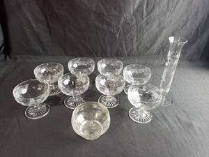 lot 19 image: Etched Glasses and Vase