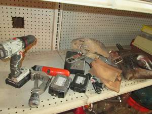 Tools and tool belts...mis matched ...