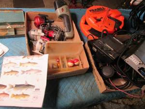 2 Frabril tip ups Magellan fish fin...