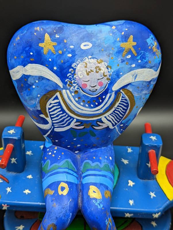 lot 407 image: Colorful and Unique Sun Moon Stars Decor