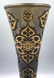 lot 155 image: Amazing Vintage Brass Based Vase