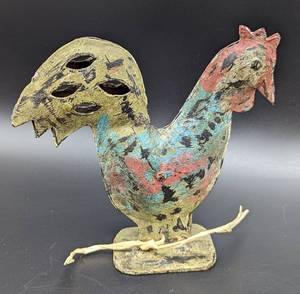 lot 117 image: Pair of Small Decorative Roosters