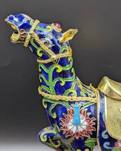 lot 123 image: Colorful Enamel Horse Figurine