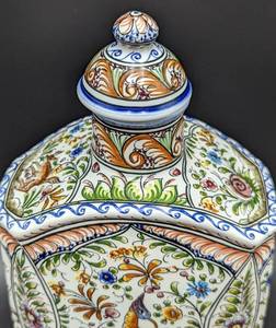 lot 136 image: Hand Painted Bottle from Portugal