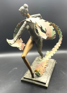 lot 260 image: Delightful Metal Dancer Sculpture