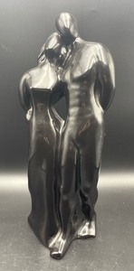 lot 272 image: Figural Porcelain Sculpture by Haeger