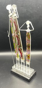 lot 288 image: Abstract Stained Art Glass Figurines