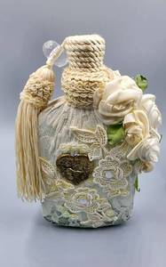 lot 331 image: Beautiful Decorative Bottle Grouping