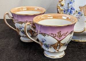 lot 359 image: Pretty Pink Vintage Painted Tea Set