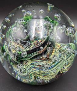 lot 254 image: Large Swirled Art Glass Paperweight