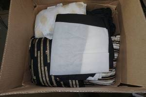 lot 119 image: Gilda 20 Piece Comforter Set - King
