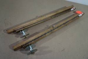 lot 135 image: Ice Fishing Tip-Ups