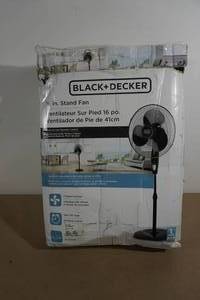 lot 42 image: Black and Decker 16 Pedestal Fan