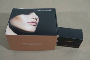 lot 152 image: Luminess Silk Airbrush Makeup System